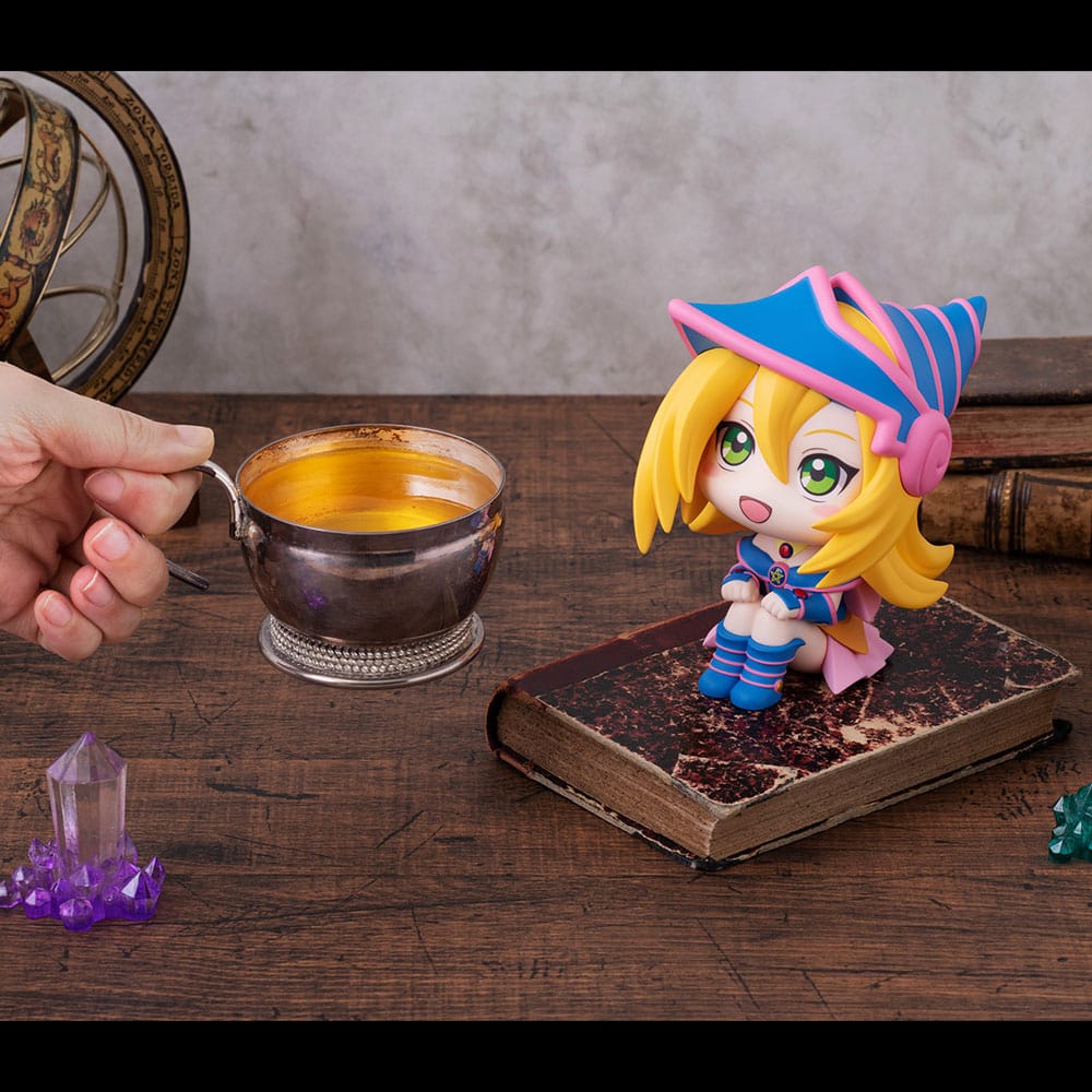 Yu-Gi-Oh! <br> Duel Monsters Look Up PVC Statue <br> Yami Yugi & Dark Magician Girl Set 11cm - God Of Cards