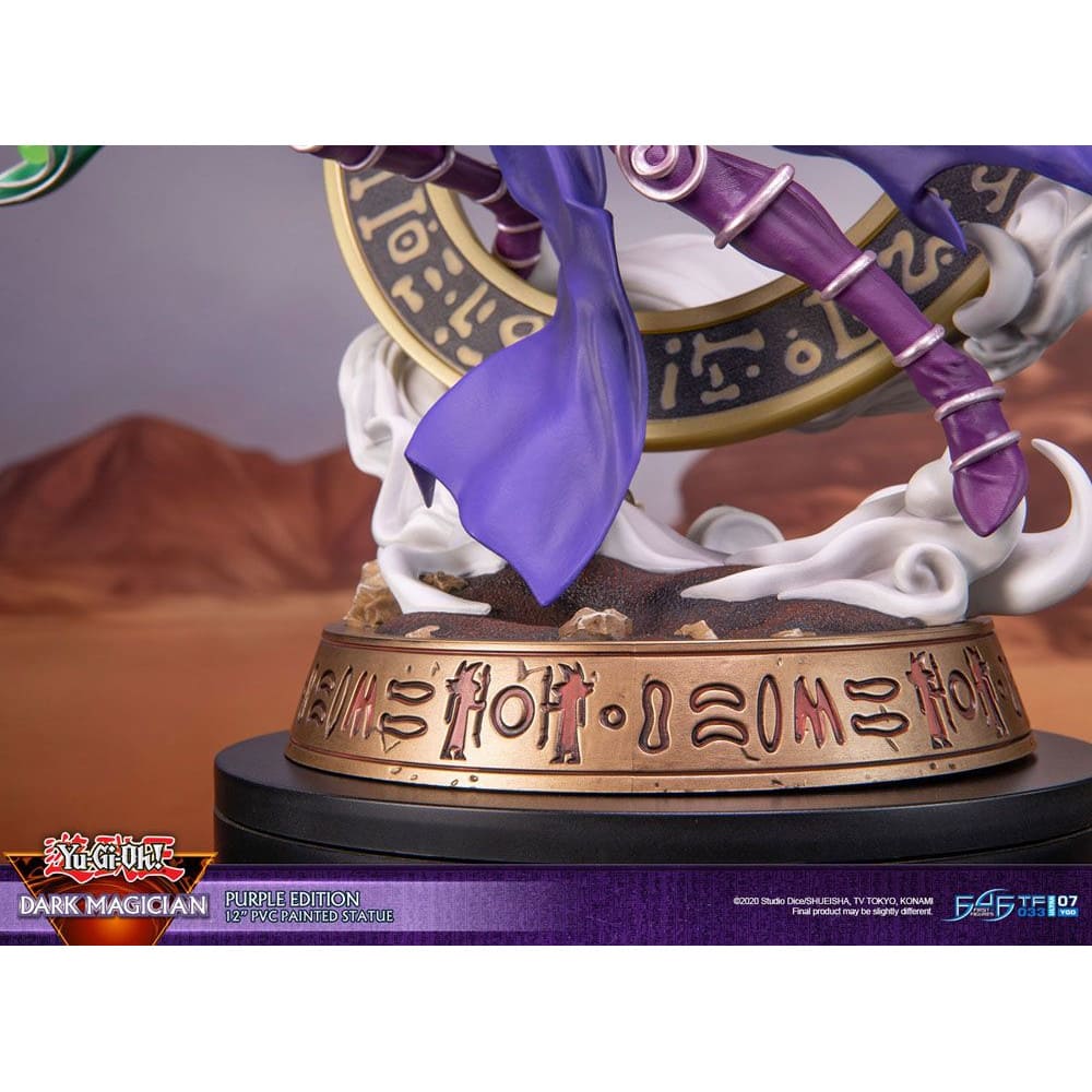 God of Cards: Yugioh PVC Statue Dark Magician Purple Version 29cm 10 Produktbild