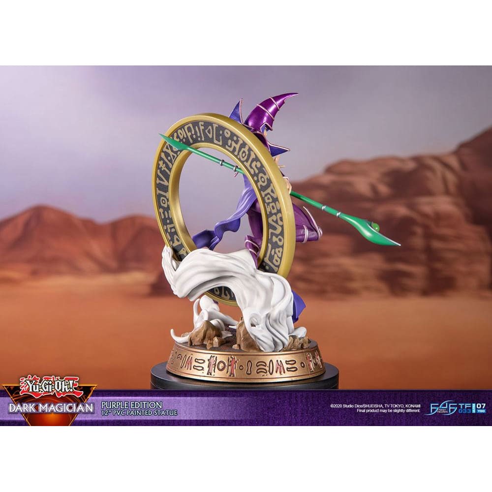 God of Cards: Yugioh PVC Statue Dark Magician Purple Version 29cm 3 Produktbild