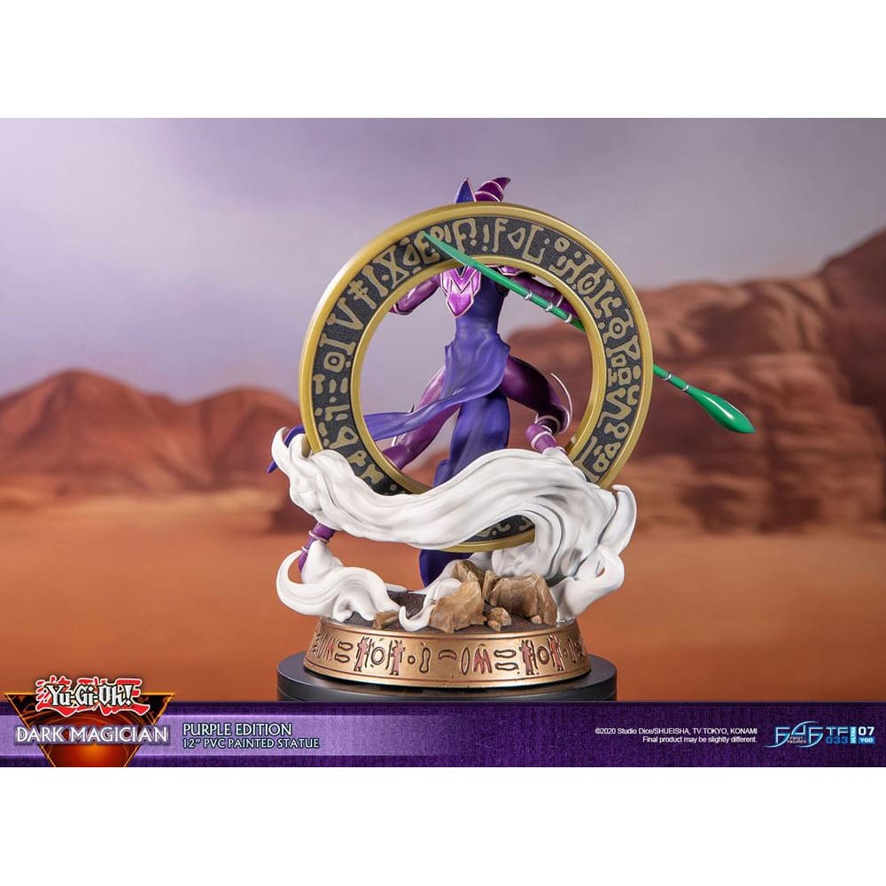 God of Cards: Yugioh PVC Statue Dark Magician Purple Version 29cm 4 Produktbild